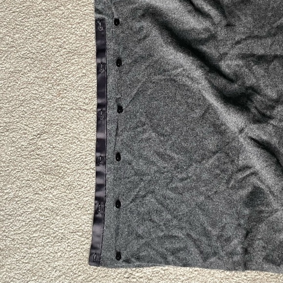 New! Red Envelope 100% cashmere Poncho dark gray nwot 47130 - Picture 14 of 16